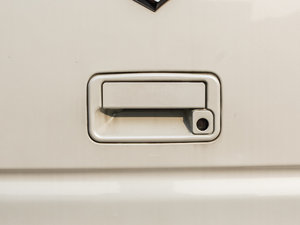 2014款全能版 1.4L 标准型1 主驾门拉手