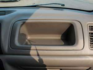 2014款全能版 1.4L 标准型1 空间座椅