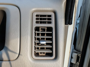 2014款全能版 1.4L 标准型1 空间座椅