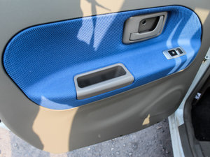 2014款全能版 1.4L 标准型1 空间座椅