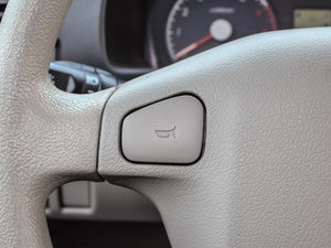 2014款全能版 1.4L 标准型1 中控区