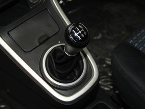 2015款1.4L 巡航升级版 国V 换挡杆