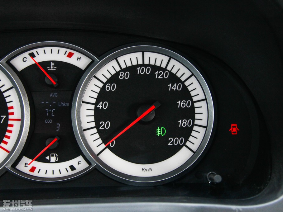 2015{A6Ɏ 1.4L ք(dng)