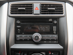 昌河鈴木2015款利亞納A6兩廂