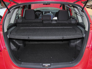 2015款1.4L 手动畅想型 行李厢空间