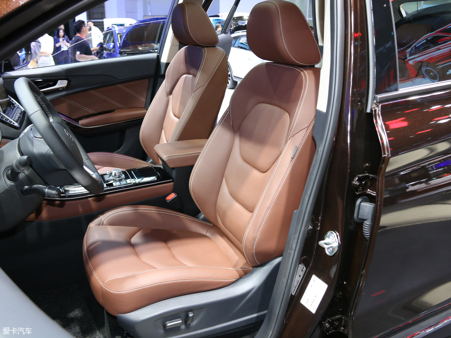 2018ɭ R9 1.2T ք(dng)m