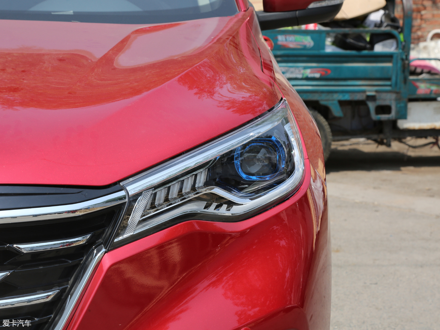 2018ɭ R9 1.2T Ԅ(dng)Fǐ