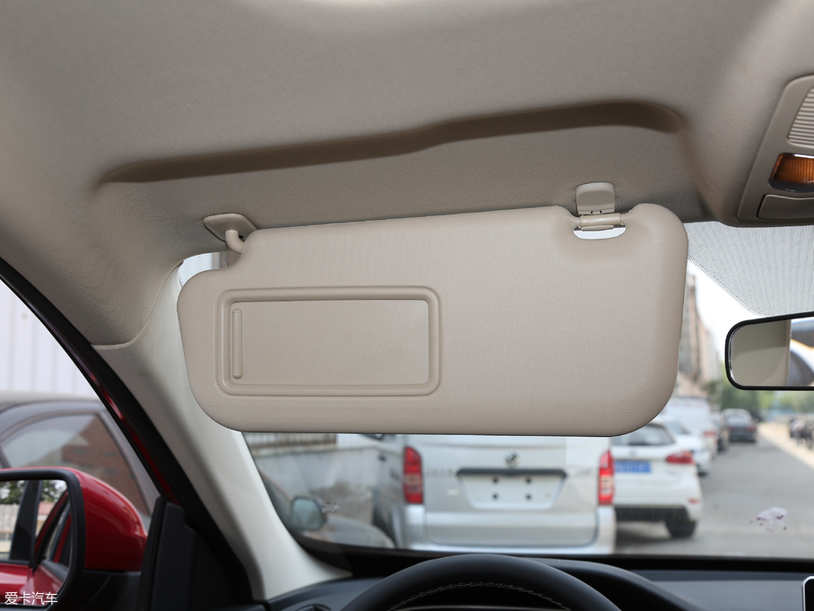 2018ɭ R9 1.2T Ԅ(dng)Fǐ