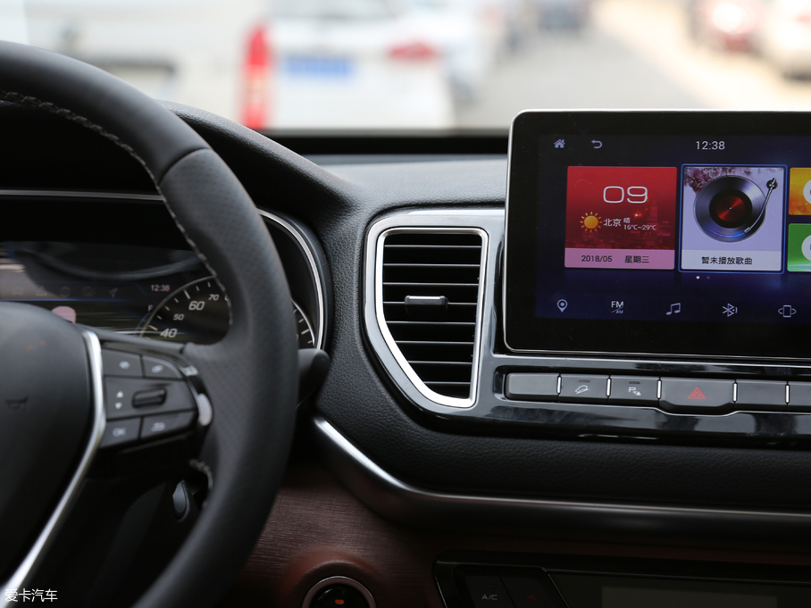 2018ɭ R9 1.2T Ԅ(dng)Fǐ