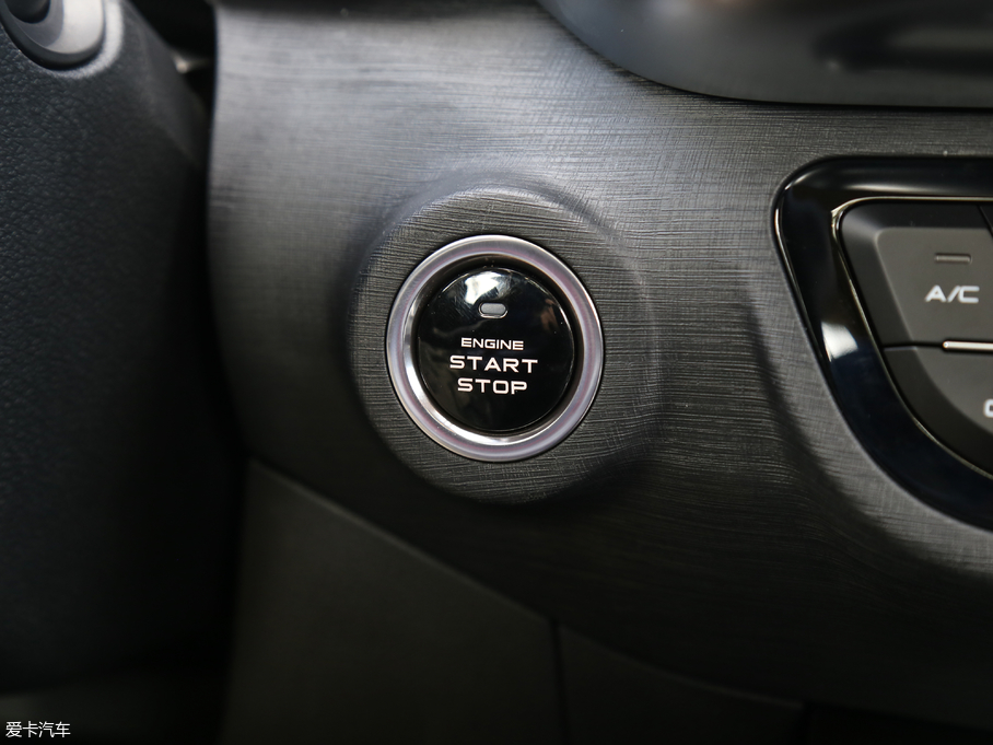 2018ɭ R9 1.2T Ԅ(dng)Ş