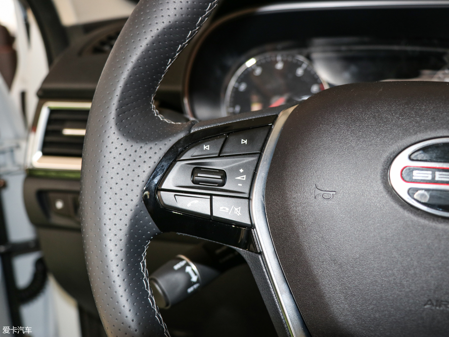 2018ɭ R9 1.2T ԄӺA