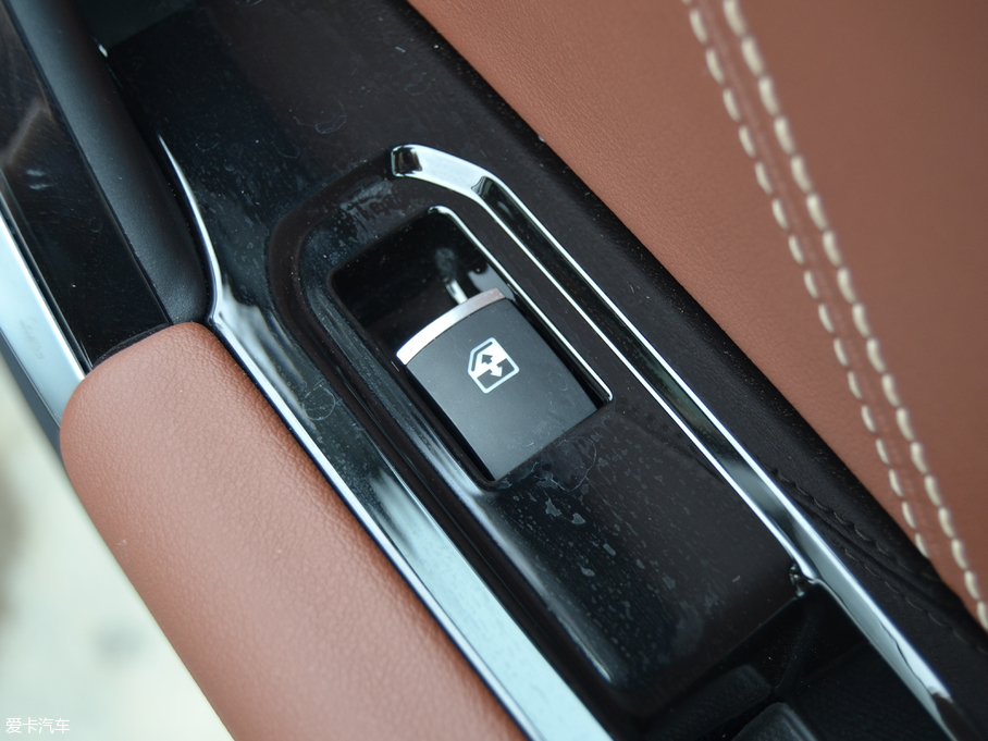 2018��ɭ�� R9 1.2T �քӺ��A������