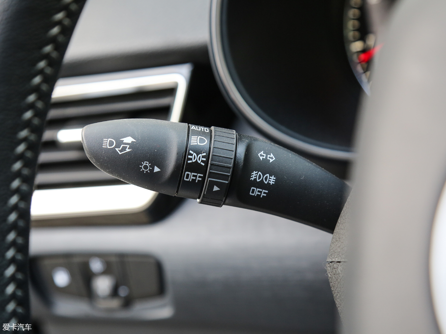 2018ɭ R9 1.2T ք(dng)Ş