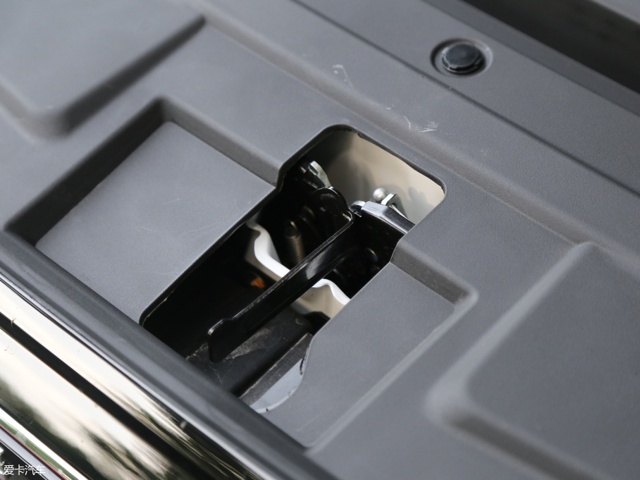 2018ɭ R9 1.2T ԄFǐ