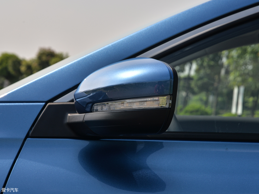 2018ɭ R9 1.2T Ԅ(dng)A