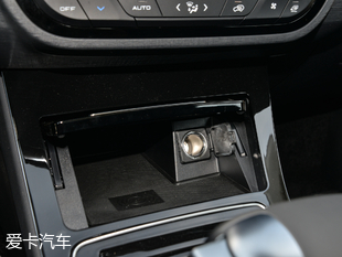 一汽吉林2018款SENIA R9