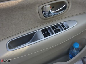 2009款森雅M80 中控区