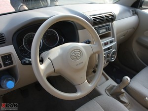 2009款森雅M80 中控区