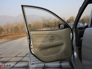 2009款森雅M80 空间座椅