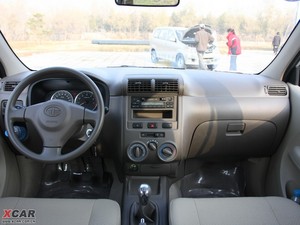 2009款森雅M80 中控区