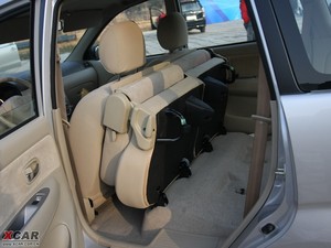 2009款森雅M80 空间座椅