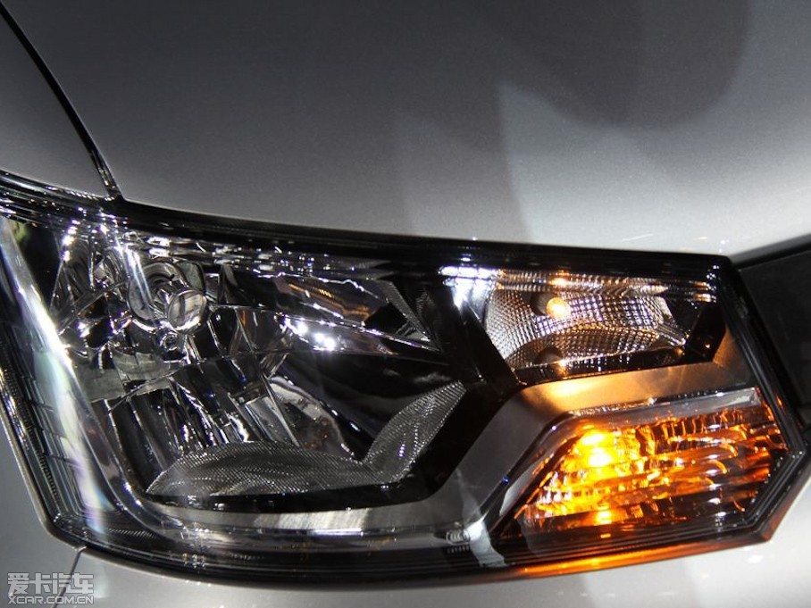 2013��ь�V80 1.3L �քӘ˜ʰ�