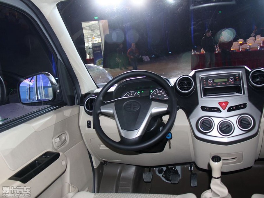 2013��ь�V80 1.3L �քӘ˜ʰ�