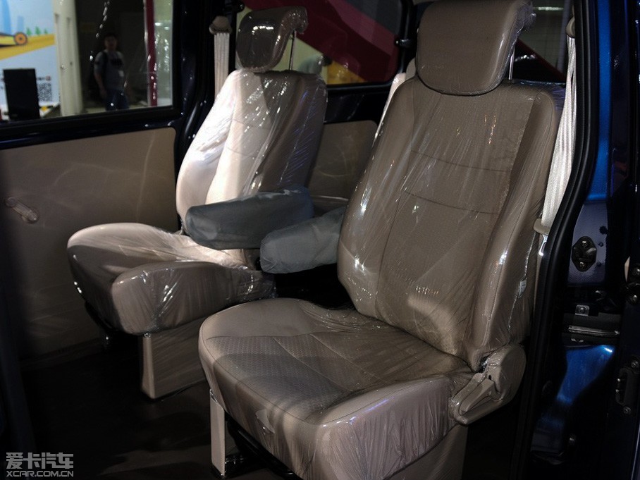 2014��ь�V80 1.5L MPV���A��