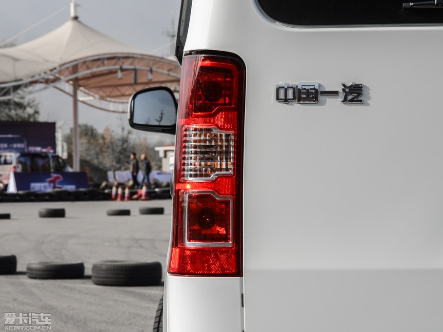 2014��ь�V80 1.5L �̄պ��A��V80L