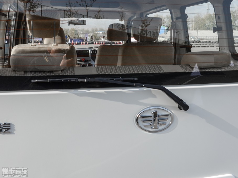 2014��ь�V80 1.5L �̄պ��A��V80L