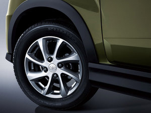 2015款1.5L 手动5座都市版 细节外观