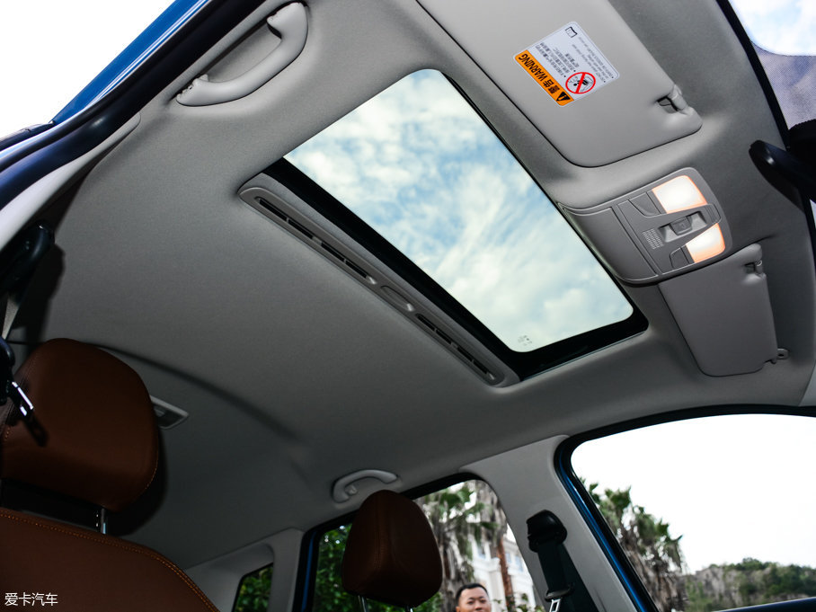 2016ɭ R7 1.6L Ԅ(dng)F