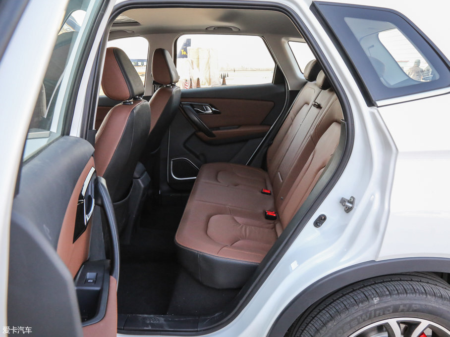 2016ɭ R7 1.6L Ԅ(dng)F