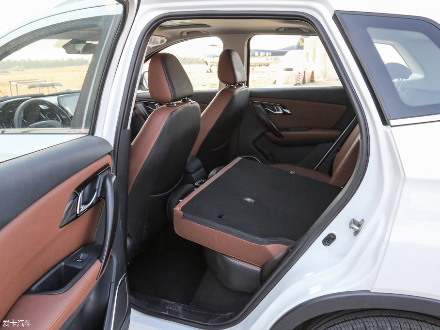 2016ɭ R7 1.6L Ԅ(dng)F