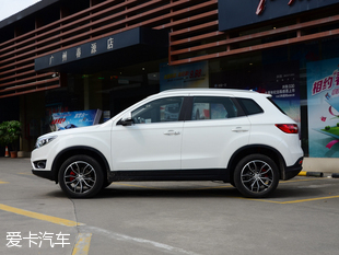 一汽吉林2016款森雅R7