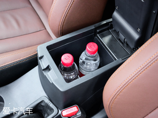 一汽吉林2016款森雅R7