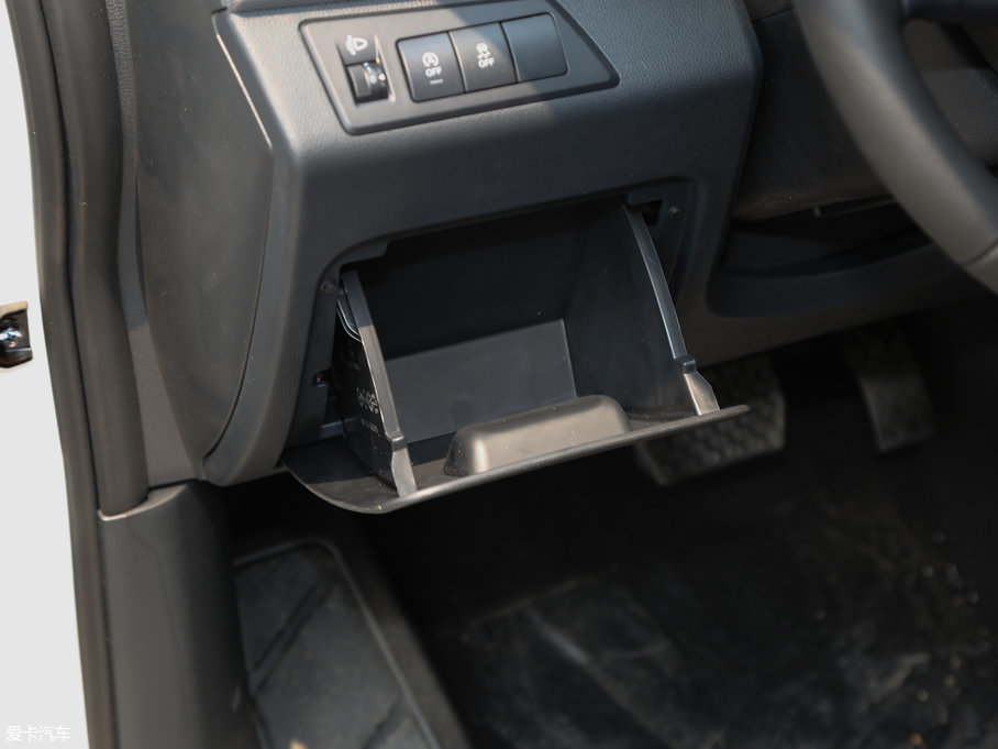 2017ɭ R7 1.6L Ԅ(dng)A