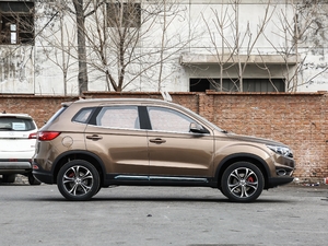 2017Ŀ 1.6L ԄӺA w^