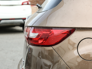 2017Ŀ 1.6L Ԅ(dng)A (x)(ji)^