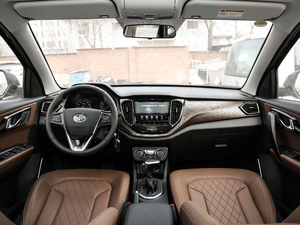 2017Ŀ 1.6L ԄӺA (ni)ȫ