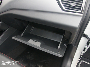 一汽吉林2018款森雅R7