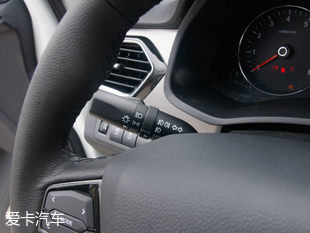 一汽吉林2018款森雅R7