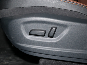 2018R7C 1.6L քǐ {{