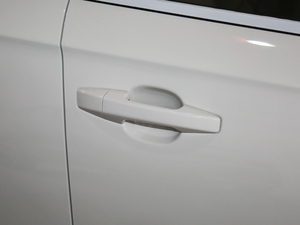 2018R7C 1.6L Ԅ(dng) (x)(ji)^