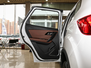 2018R7C 1.6L Ԅ(dng) ܇(ch)T(mn)