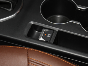 2018R7C 1.6L Ԅ(dng) v܇Ƅ(dng)