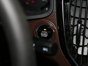 2018R7C 1.6L Ԅ п؅^