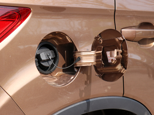 2018R7C 1.6L ք(dng)A w