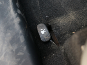 2018R7C 1.6L ք(dng)A g