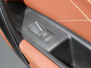 2018R7C 1.6L քӺA g